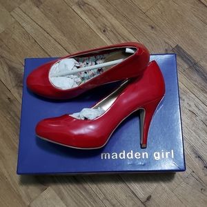 Madden Girl shine red patent leather pumps